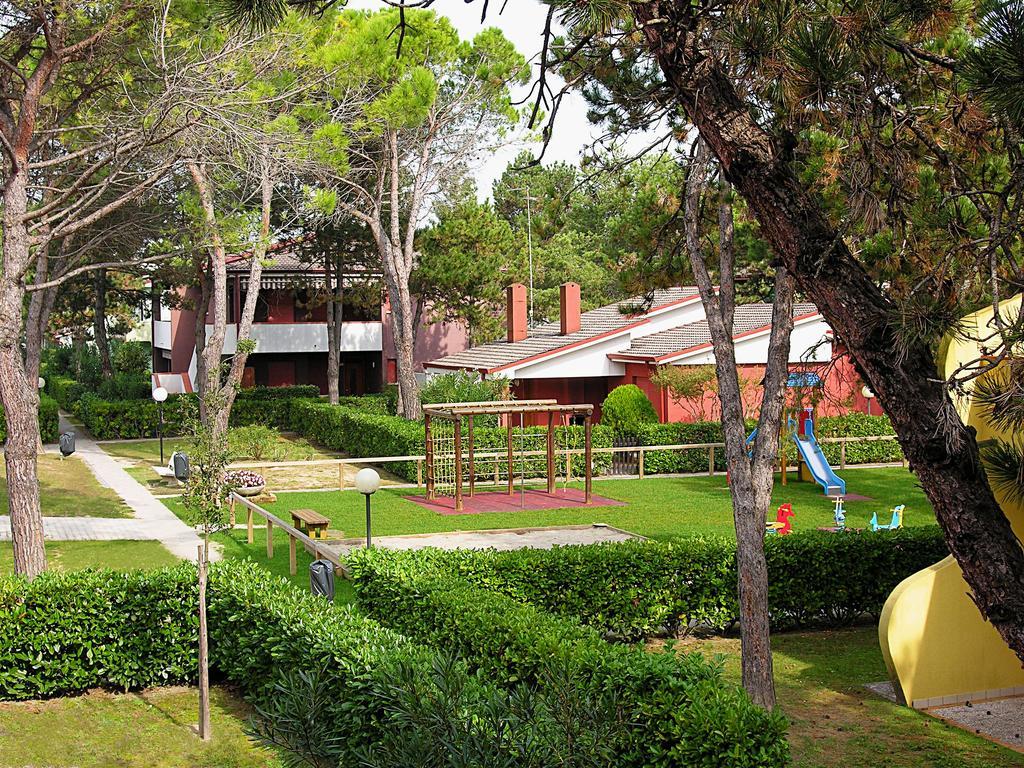 Appartamenti Azzurro Bibione Exterior foto